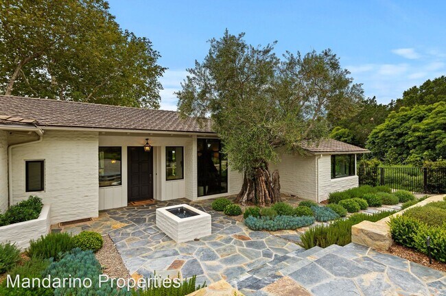 Building Photo - 3 br, 3.5 bath House - 744 Winding Creek Lane