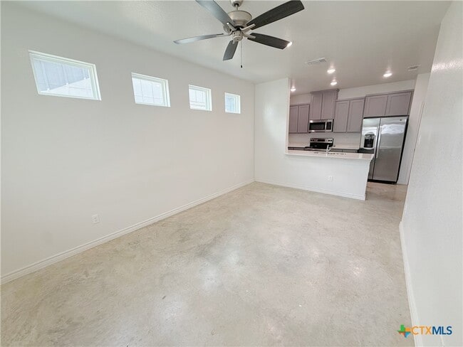 Foto del edificio - 215 A Riptide Dr