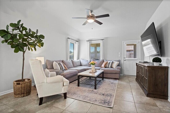 Foto del edificio - 4442 Lone Alcove Dr