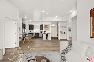 Building Photo - 7411 Artesia Blvd
