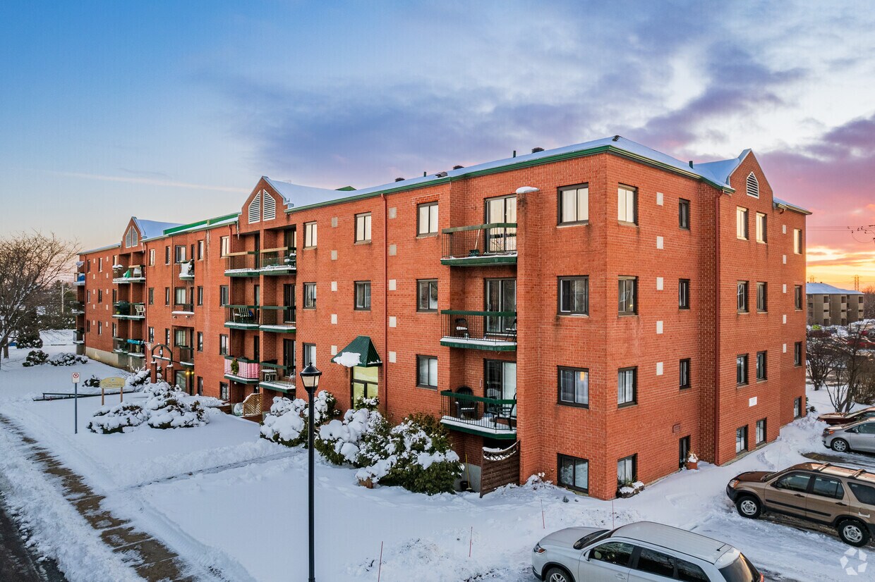 MaryElizabeth Noonan 30 Apartments 30 MaryElizabeth Noonan