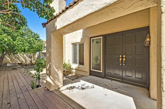 Building Photo - 26 Lido Cir
