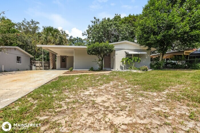 Foto principal - 1045 Golden Isle Dr, Mount Dora, FL 32757