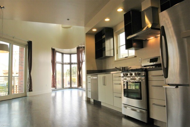 2 br, 2 bath - 3425 Broadway Apt 100 100 - 2 br, 2 bath  - 3425 Broadway Apt 100 100