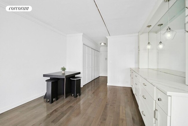 Foto del edificio - 111 Third Avenue 8K