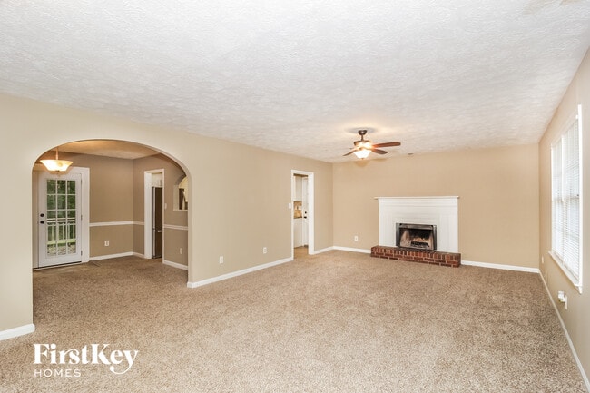 Building Photo - 372 Teague Dr NW