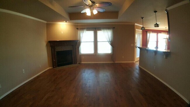 Building Photo - 7041 Cherokee Crossing West