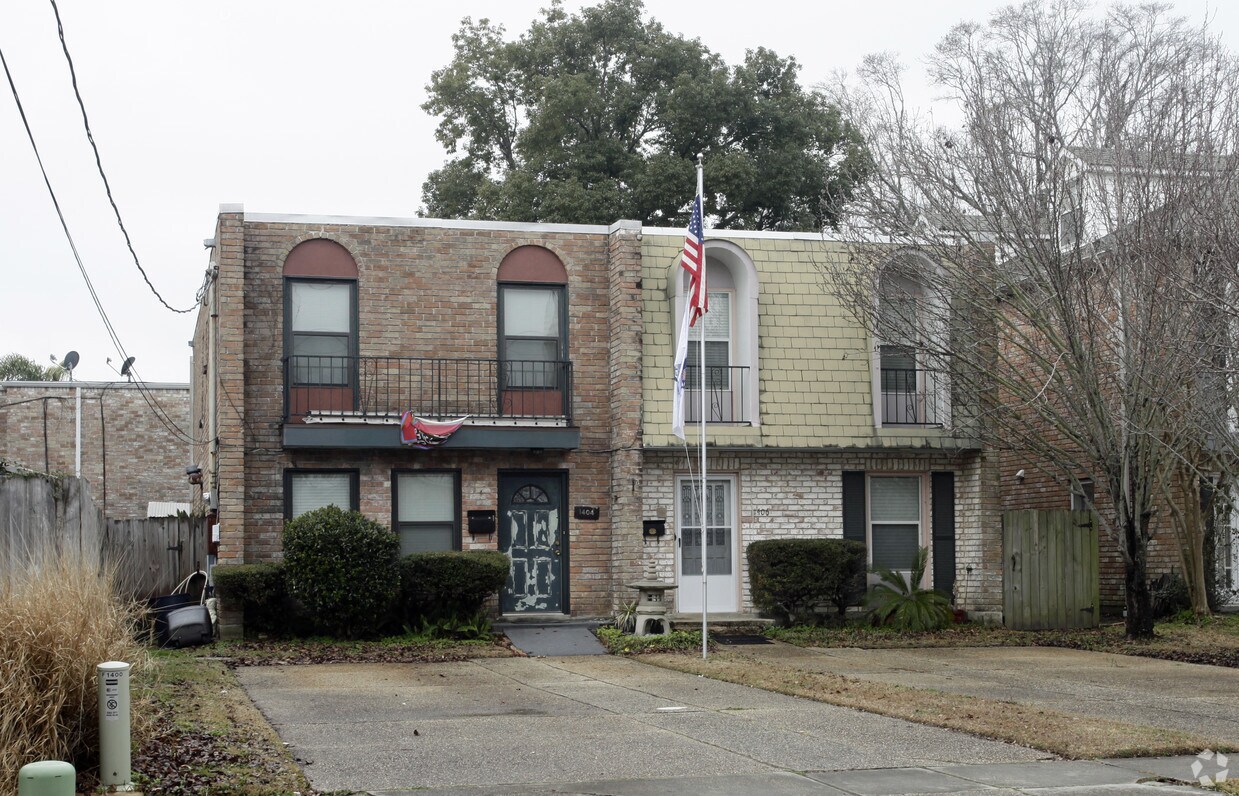 Primary Photo - 1404-1406 Carrollton Ave