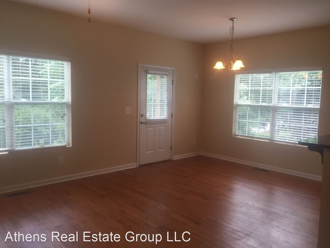 Foto del edificio - 4 br, 4 bath House - 2200 S Milledge Avenue