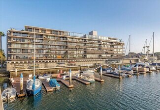 Building Photo - 5400 E The Toledo