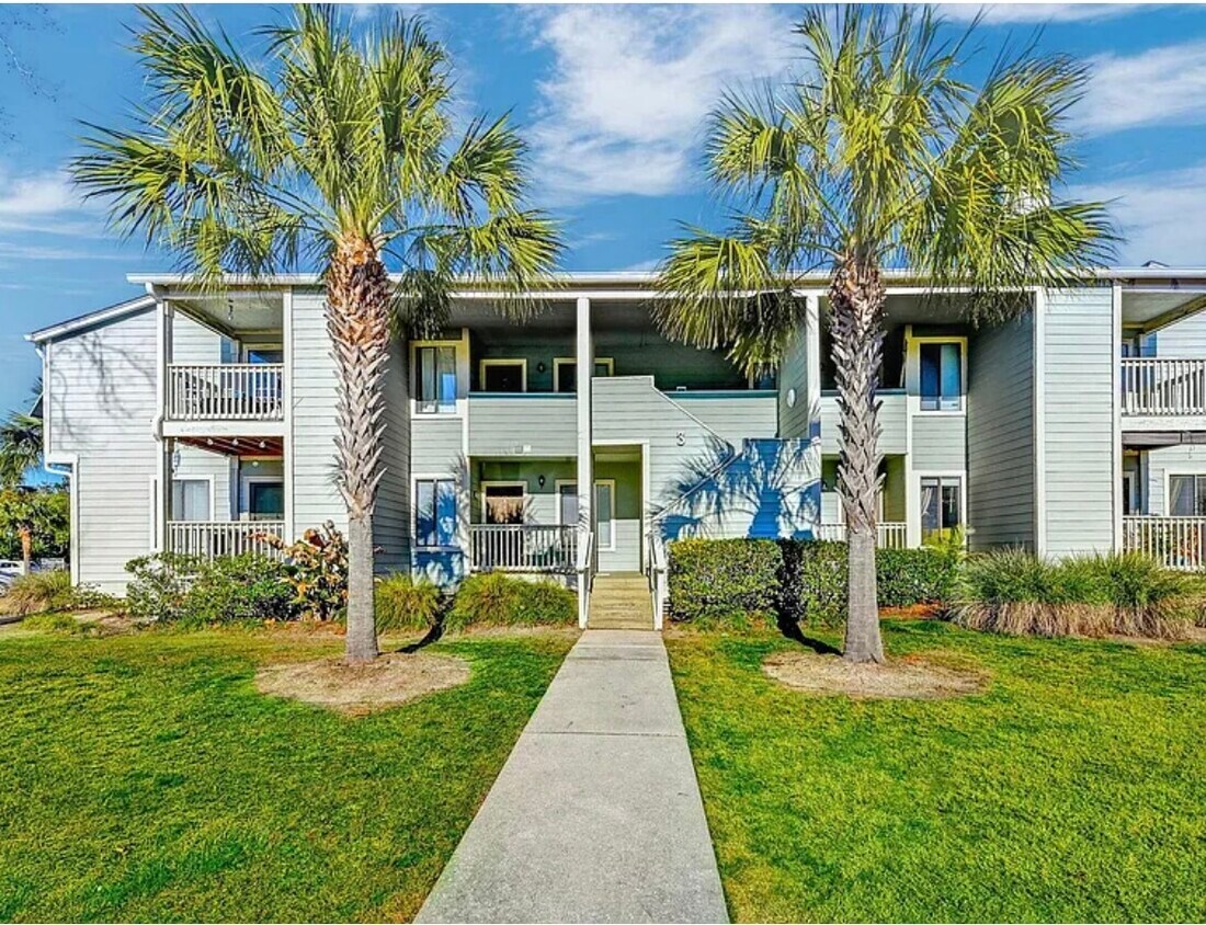 Foto principal - 1481 Center Street Ext