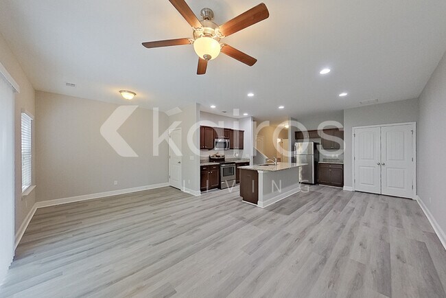 Foto del edificio - 607 Ferguson Ln