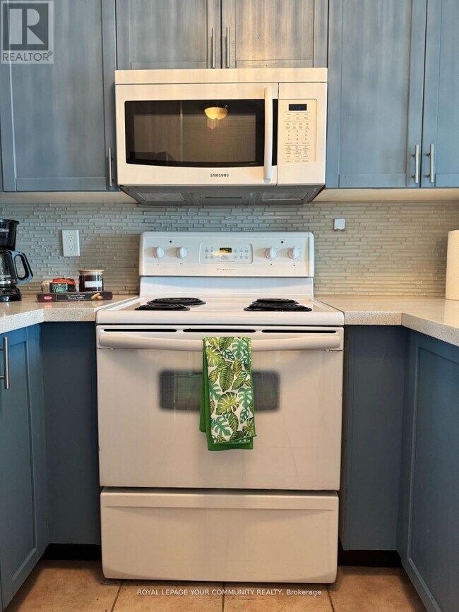 Building Photo - 28 Harrison Garden Blvd