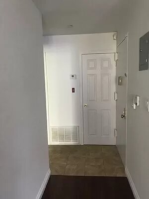 Foto del edificio - 2025 1st Ave