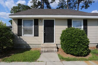 Building Photo - 1807 Chandler Rd