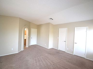 Building Photo - 4873 Fiesta Lakes St