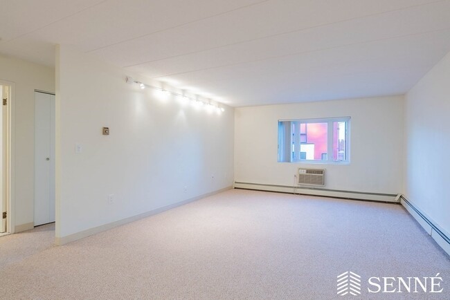 Building Photo - 278 Beacon St