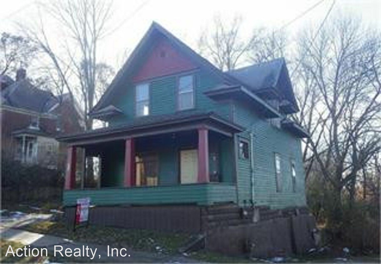 Primary Photo - 3 br, 1 bath House - 312 N 7th St