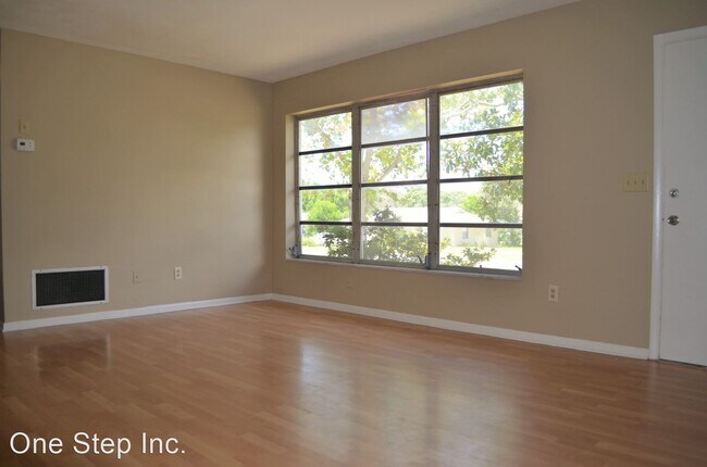Building Photo - 2 br, 1.5 bath House - 452 Edgehill Ave