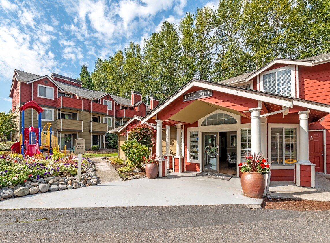 Avana Chestnut Hills Apartments 209 21st Ave SW Puyallup, WA