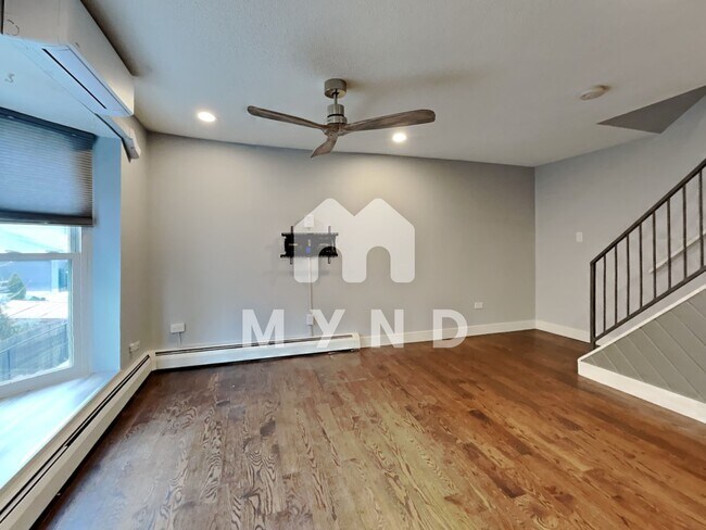 Foto del edificio - 1355 Gaylord Unit 6