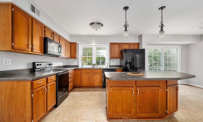 Building Photo - 10622 Edinburgh Dr