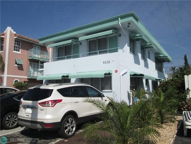 Building Photo - 4636 Bougainvilla Dr