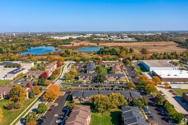 Community Aerial View - Ellyn Crossing