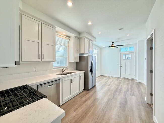 Foto del edificio - 80 Huntington St