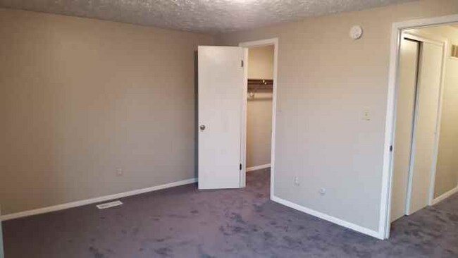 Foto del edificio - 1666 Stonegate Dr