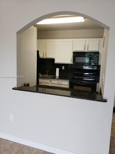 Building Photo - 445 SW 11th St