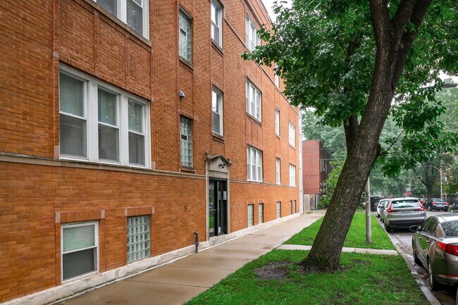 Foto del edificio - 3722 W Altgeld St