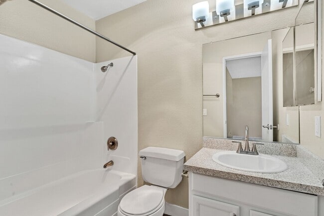 Interior Photo - The Madison