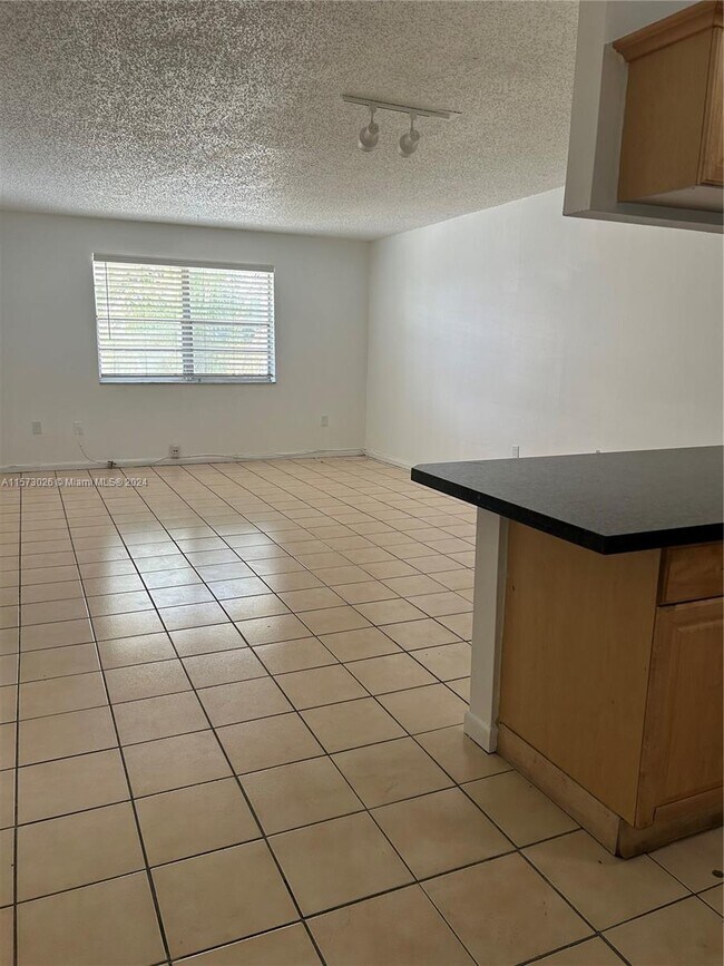 Foto del edificio - 17255 SW 95th Ave