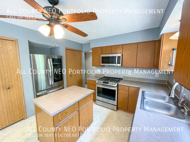 Foto del edificio - 4 Bed, 2.5 Bath in Pickerington Schools