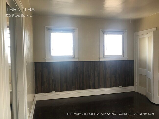 Foto del edificio - 1469 N Williams St