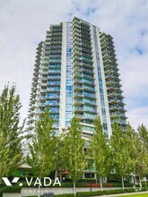 Building Photo - 638 Beach Crescent