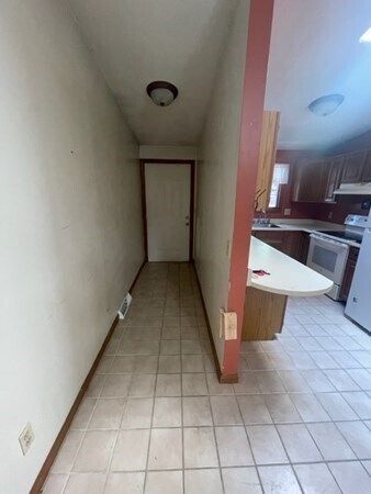 Building Photo - 417 Brown St