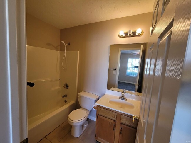 Building Photo - 1323 Shining Armor Ln