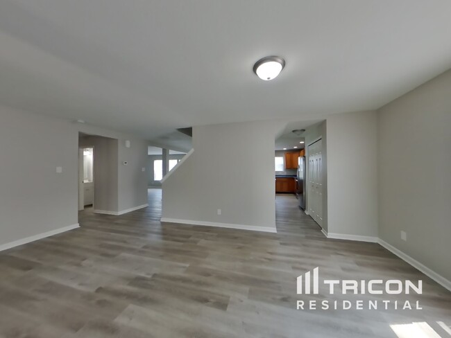 Building Photo - 3105 Arrowroot Lane Indianapolis IN