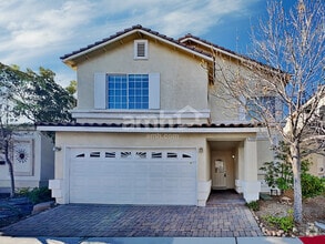 Building Photo - 7269 Vinca Rd
