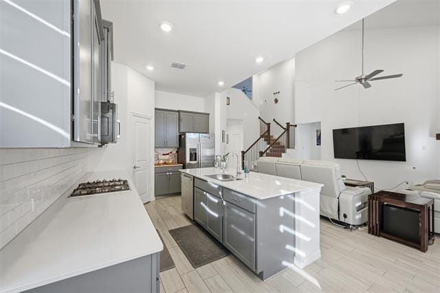 Foto del edificio - 2121 Esher Dr