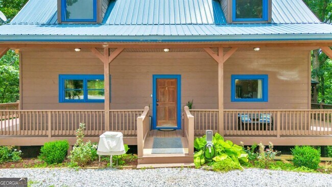 Foto del edificio - 417 Hickory Ridge Dr