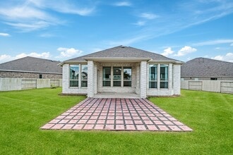 Building Photo - 2221 Forest Trace Ln