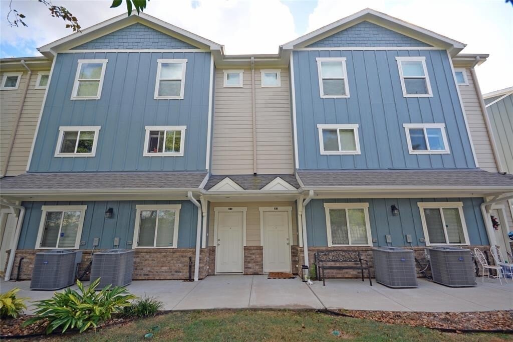 Foto principal - 21155 Gosling Rd