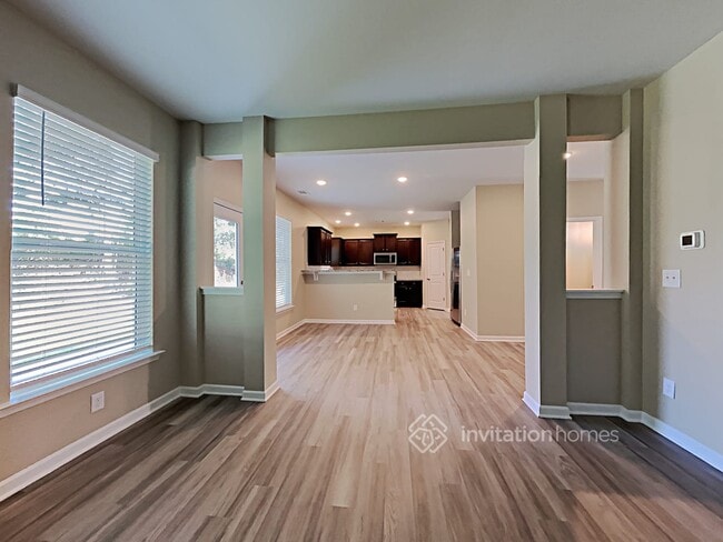 Building Photo - 178 Lantana Crossing