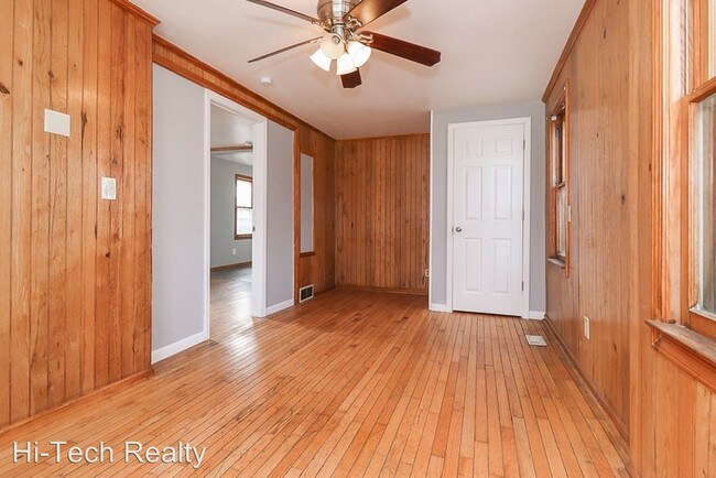 Building Photo - 3 br, 1 bath House - 12309 Carrington Ave