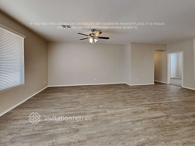 Foto del edificio - 15747 W Mohave St