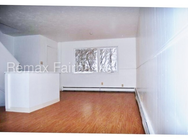 Building Photo - 2108 McCullam Ave
