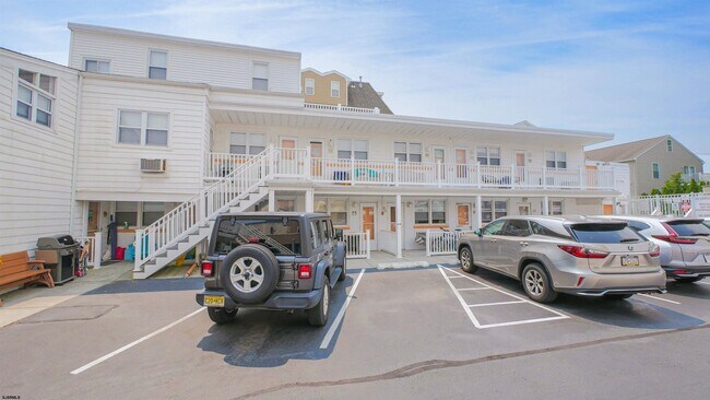 Foto del edificio - 9609 Ventnor Ave